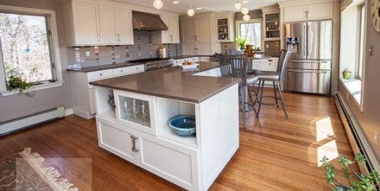 Kitchen design with wood flooring