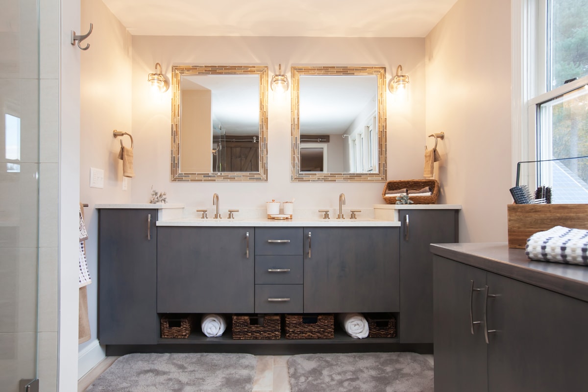 Bathroom vanity between two walls