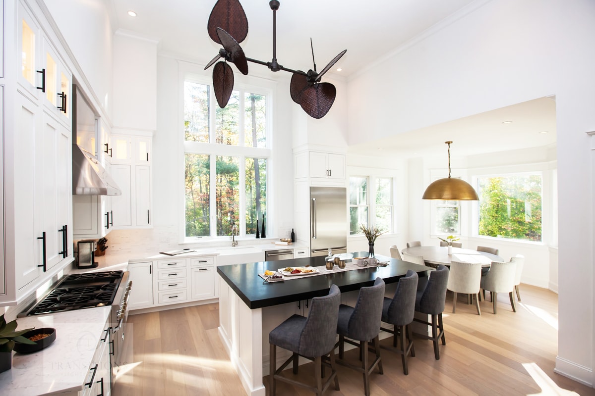 white modern kitchen design