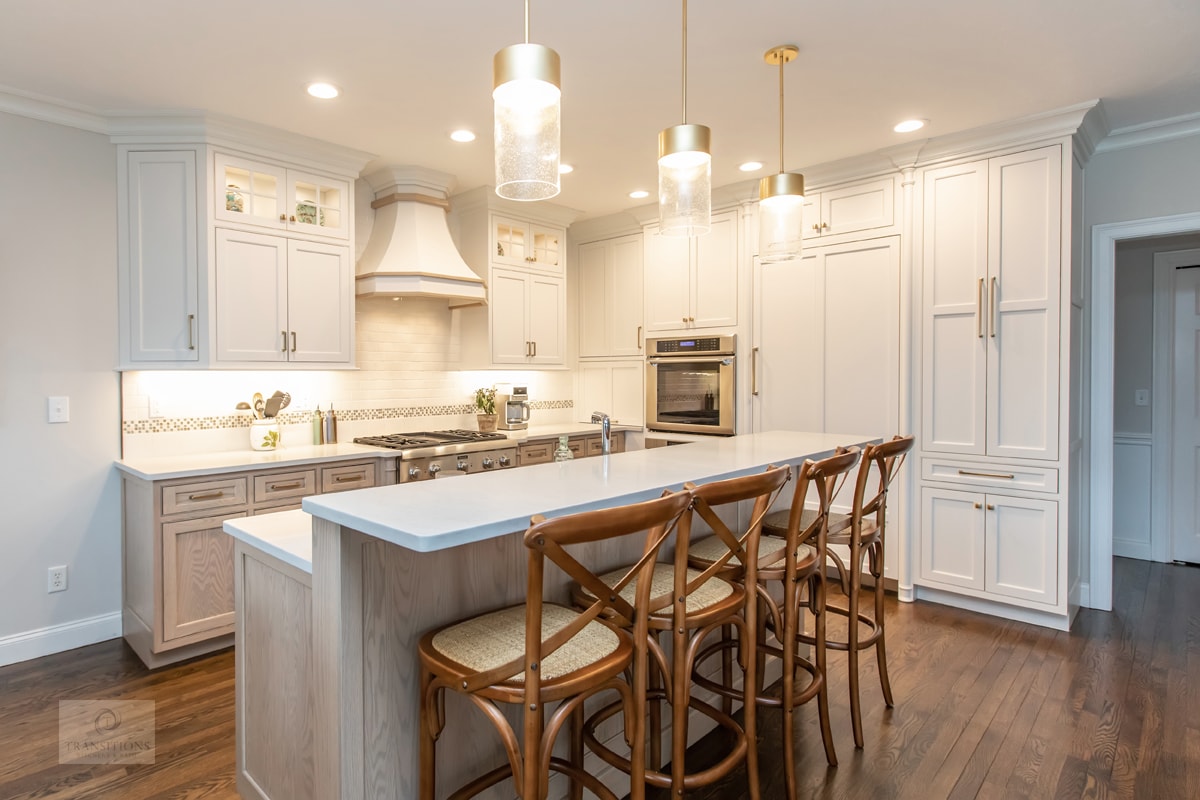 kitchen design with bi-level island